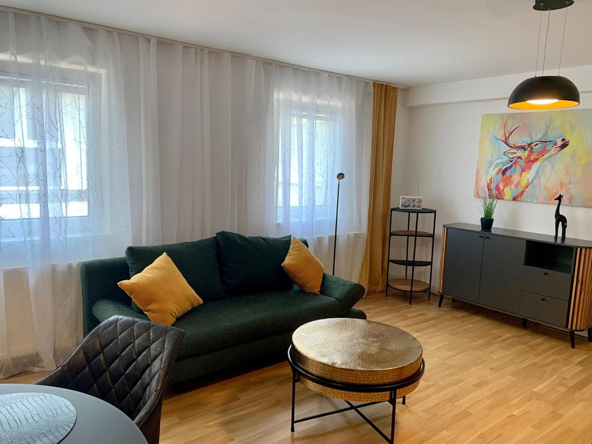 Air-Conditioned, Quiet Apartment With A Terrace In Center Of St Poelten - Smart Tv Sankt Poelten Kültér fotó